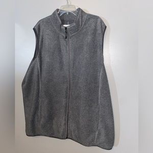 Amazon Essentials Zip-Up Vest